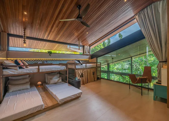 Villa House Terra - 5br Tropical Pool In Pererenan *