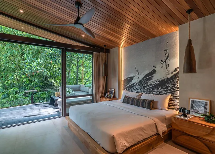 Villa House Terra - 5br Tropical Pool In Pererenan