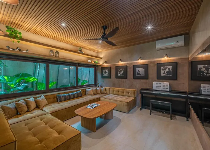 House Terra - 5br Tropical Pool In Pererenan Villa *