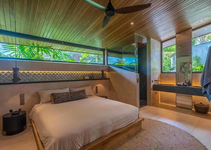 House Terra - 5br Tropical Pool In Pererenan Villa