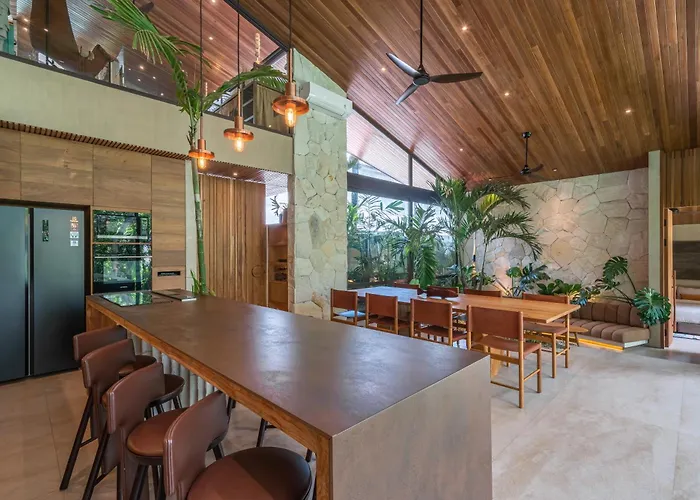 Villa House Terra - 5br Tropical Pool In Pererenan Canggu (Bali)