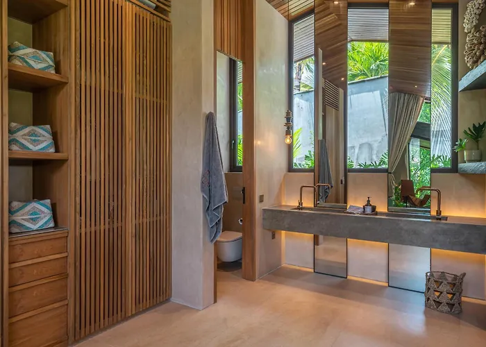 House Terra - 5br Tropical Pool In Pererenan Villa Canggu (Bali)